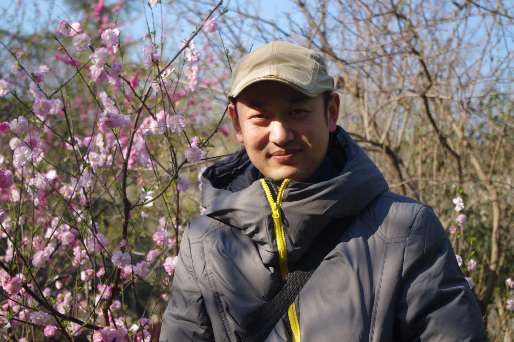 化东,男,汉族,39岁,山东菏泽人,工程硕士,讲师,双师型教师,产品设计